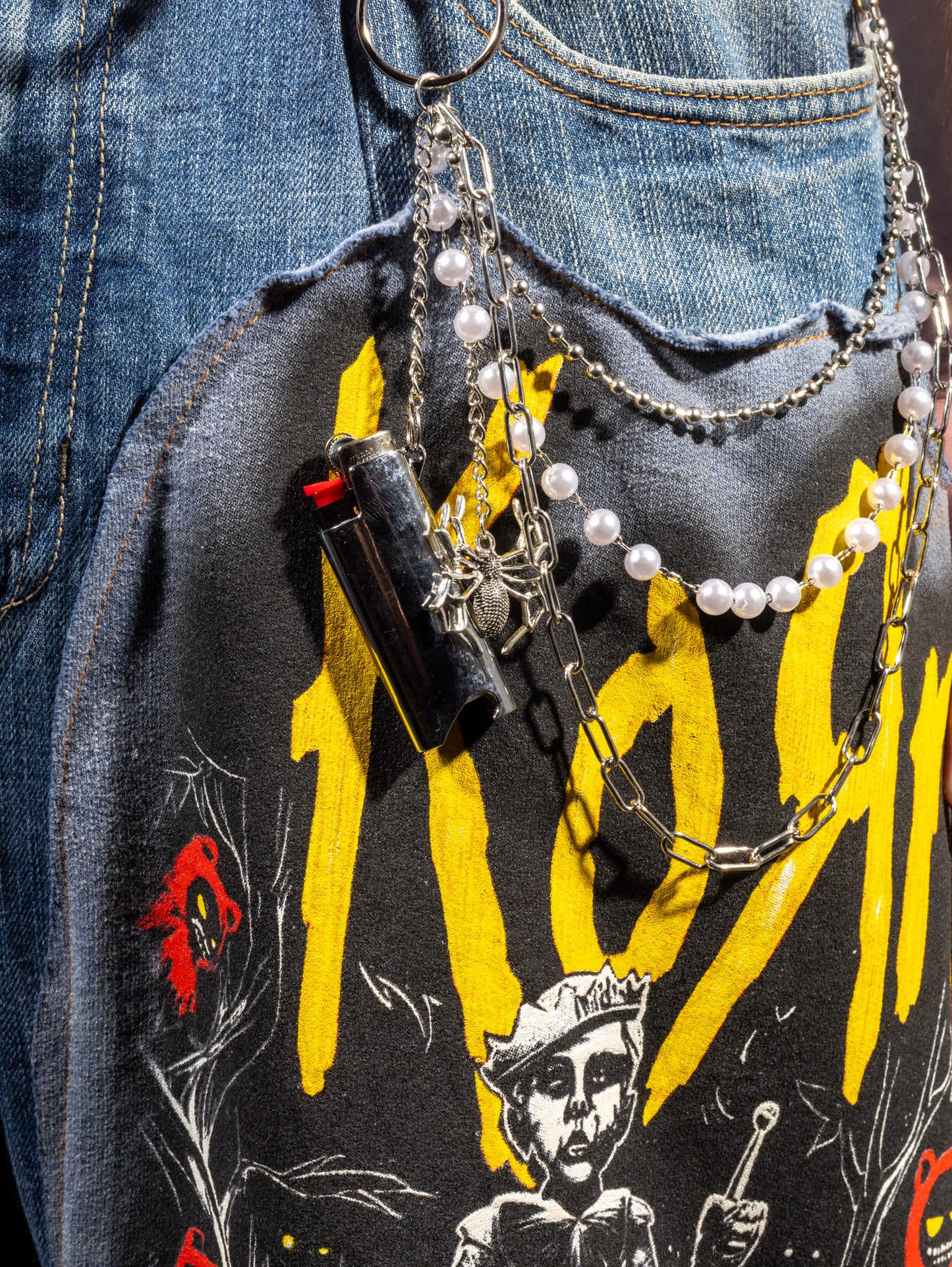 Spider Lighter Holder Chain